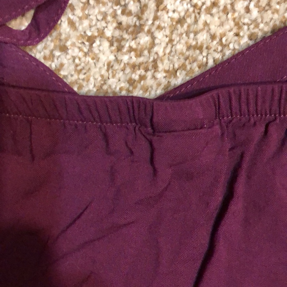 Adjustable strap top - Picture 4 of 5